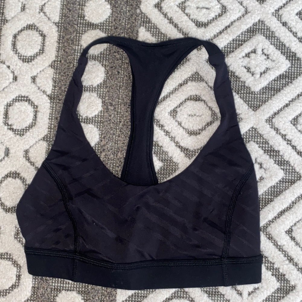 Lulu lemon bra